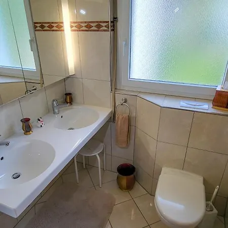 Apartamento Uf Em Büel