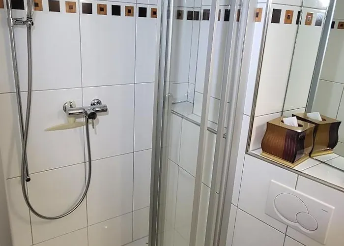 Uf Em Bueel * Νταβός