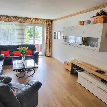 Uf Em Büel Apartamento